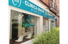 BR Odontología y Fisioterapia Aplicada