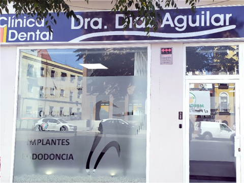 Clínica Dental Dra. Díaz Aguilar